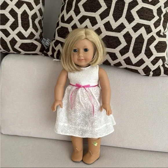 AMERICAN GIRL DOLL PLEASANT DOLL COMPANY ORIGINAL AUTHENTIC GREAT
CONDITION - Picture 2 of 11